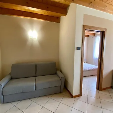 La Lucciola Aparthotel Lonato